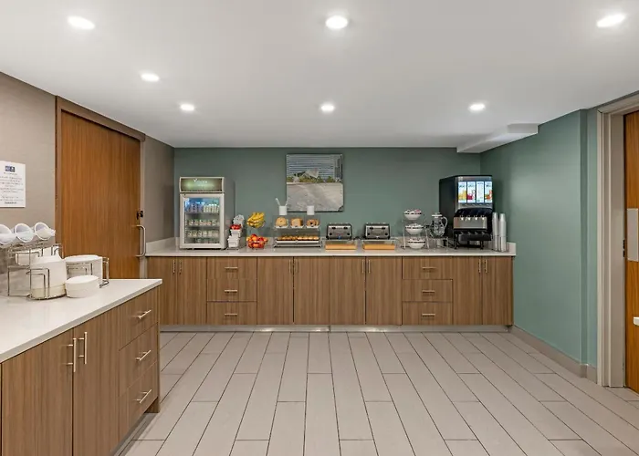 Sleep - Chicago Inn 4*